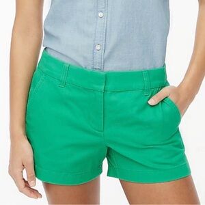 J.Crew 3.5 inch Classic Chino Short in Kelly Green Size 2